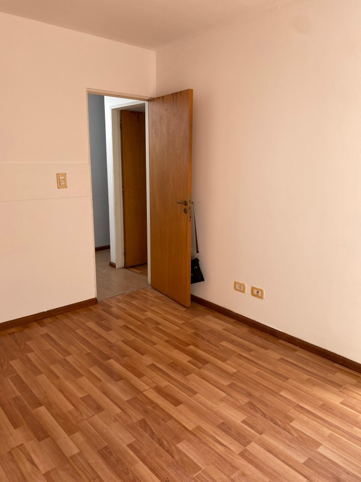 CASA INTERNA - PASILLO - ECHESORTU