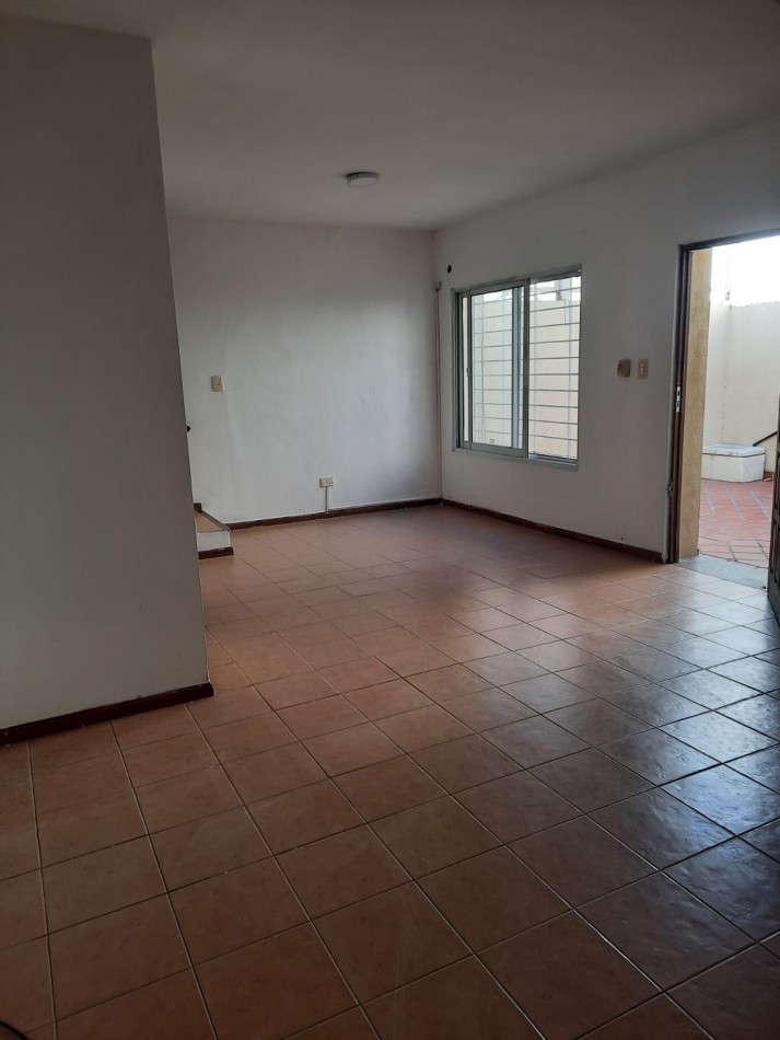CASA INTERNA - PASILLO - ECHESORTU