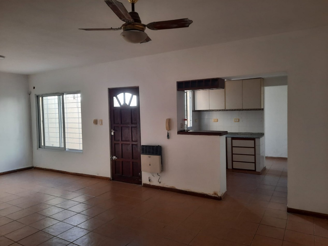 CASA INTERNA - PASILLO - ECHESORTU