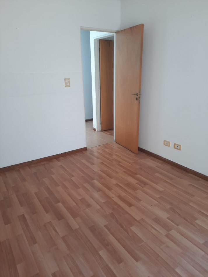 CASA INTERNA - PASILLO - ECHESORTU