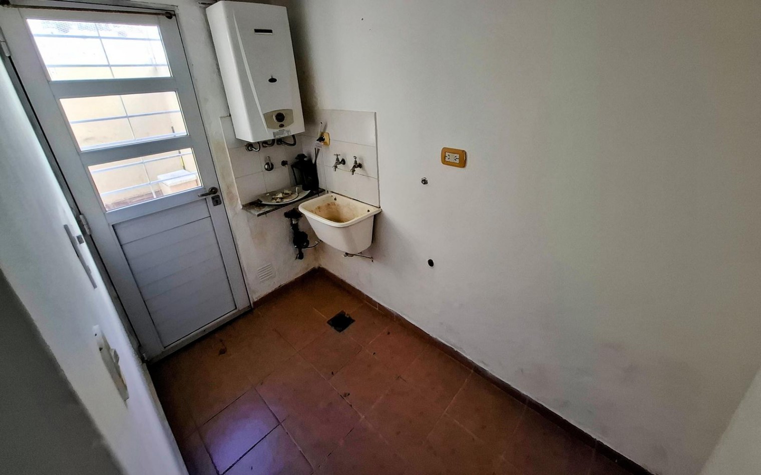 CASA INTERNA - PASILLO - ECHESORTU