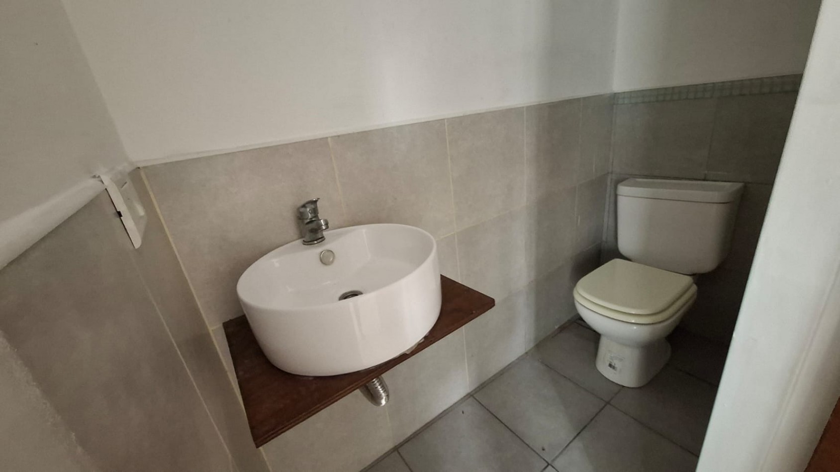 DUPLEX 2 DORMITORIOS EN VENTA  ¡OPORTUNIDAD UNICA EN ECHESORTU!